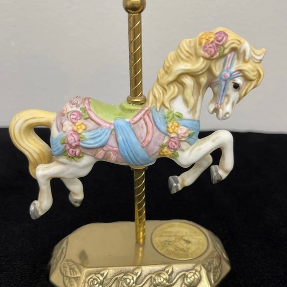 Carousel Horse (Willets Designs/ Numbered) - Picture 2 of 5
